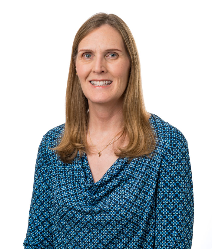 Linda Long headshot