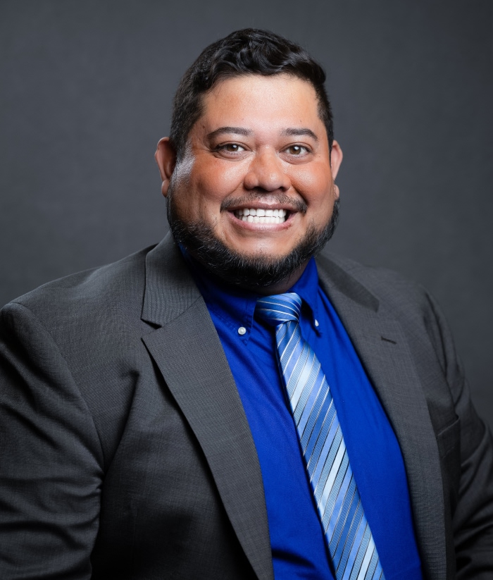 miguel martinez headshot